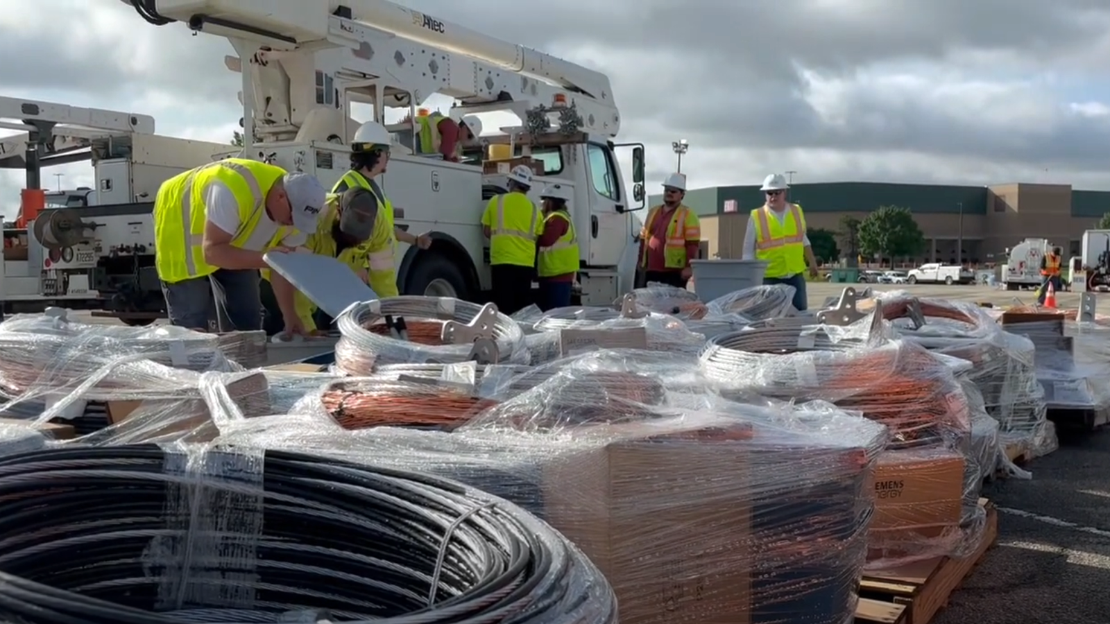 crews preparing for restoration