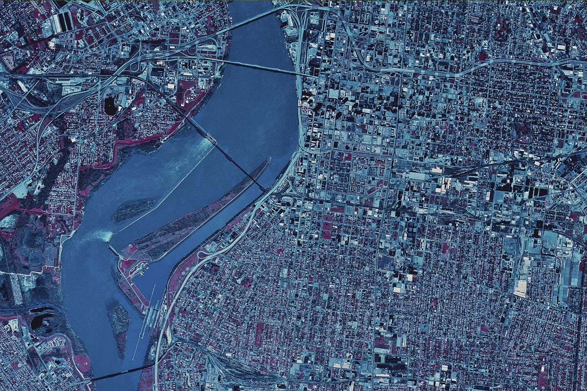 satellite image of Louisville